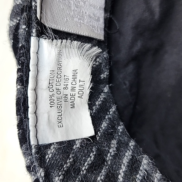 Walt Disney Nightmare Before Christmas Women's Hat - Picture 9 of 12